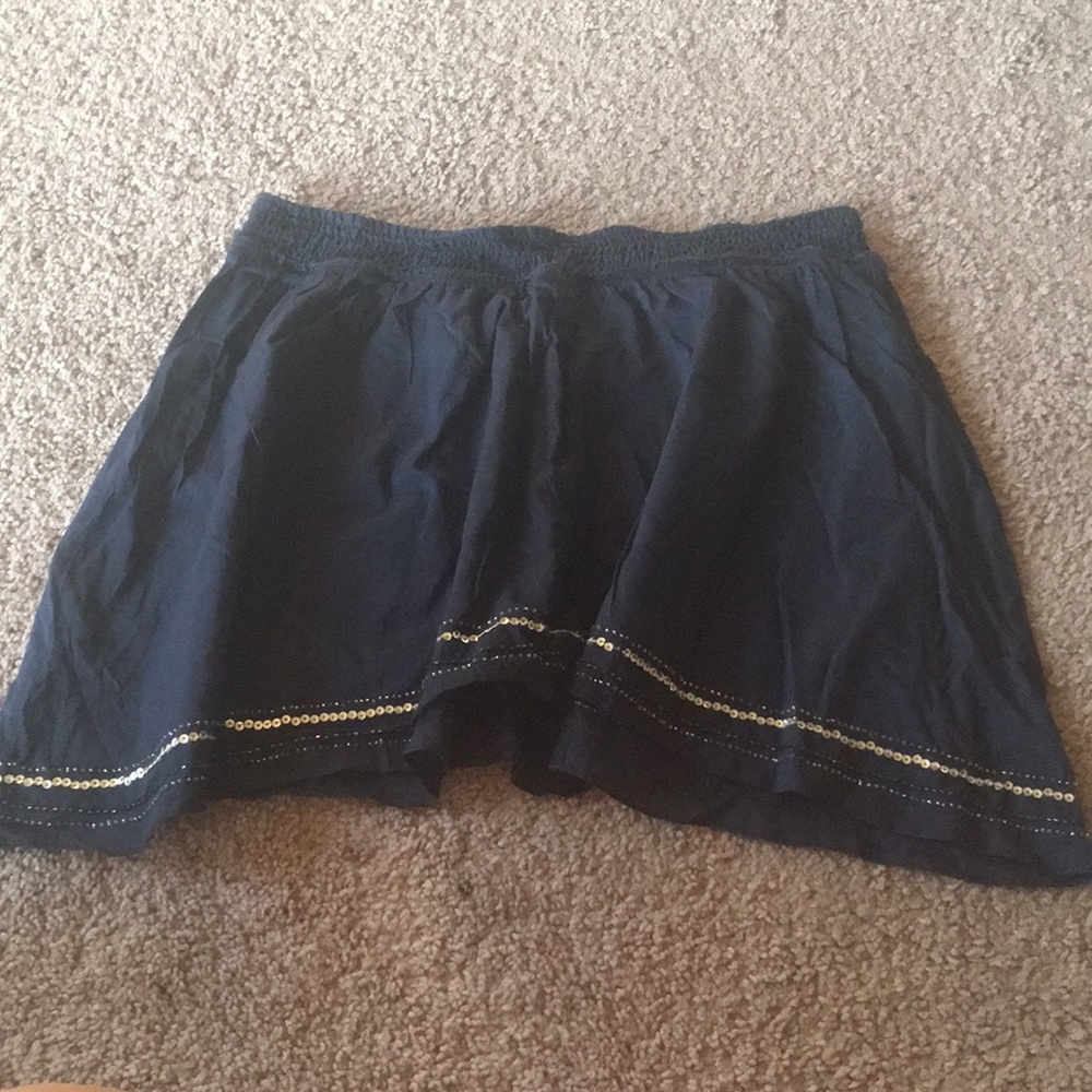 American Eagle navy blue mini skirt